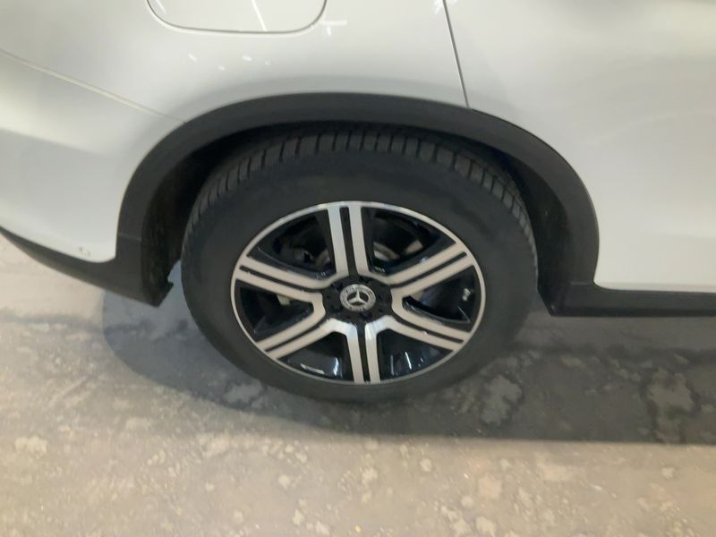 Mercedes-Benz GLC-Klasse GLC 220 d 4Matic AMG Line 2020 – снимка 9