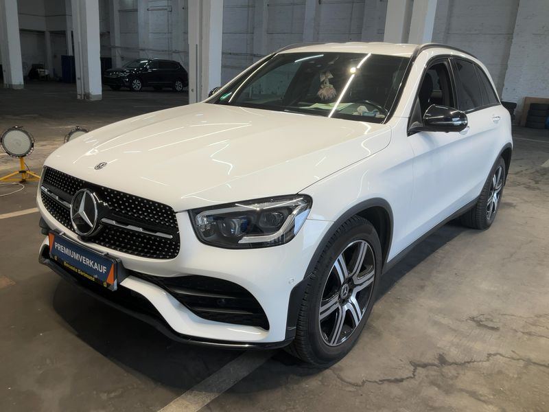 Mercedes-Benz GLC-Klasse GLC 220 d 4Matic AMG Line 2020 – снимка 1