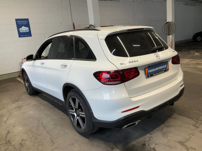 Mercedes-Benz GLC-Klasse GLC 220 d 4Matic AMG Line 2020 – снимка 6