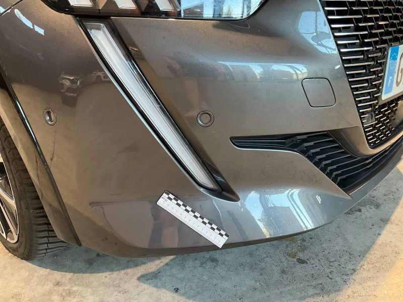 Peugeot 208 1.2 PureTech GT 2021 – снимка 25