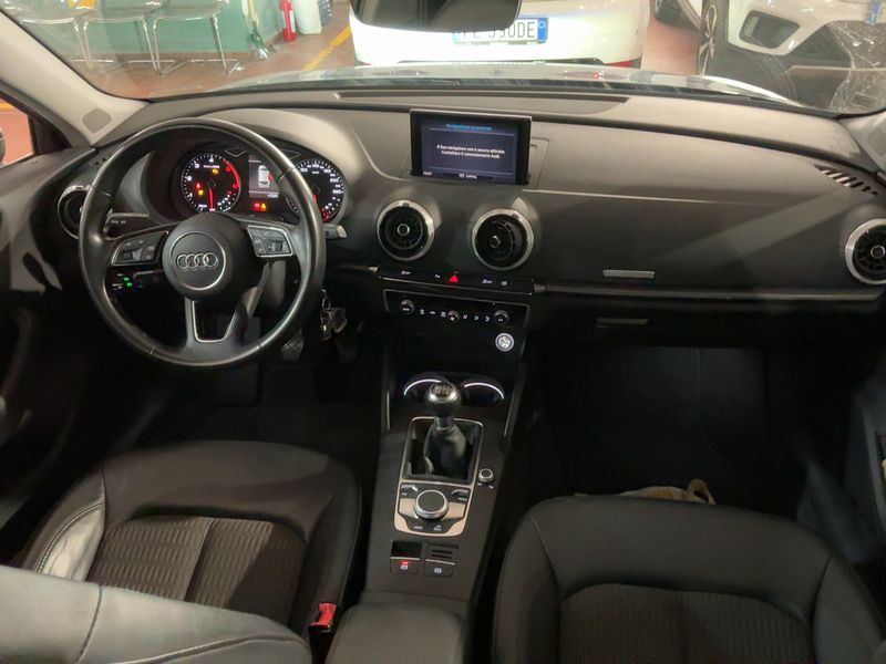 Audi A3 Sportback 1.6 TDI Design 2018 – снимка 17