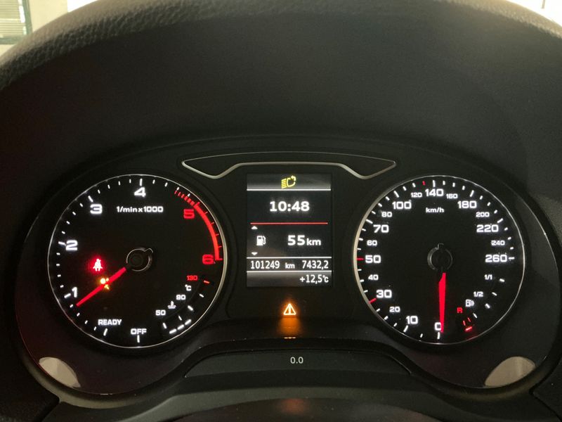 Audi A3 Sportback 1.6 TDI Design 2018 – снимка 18