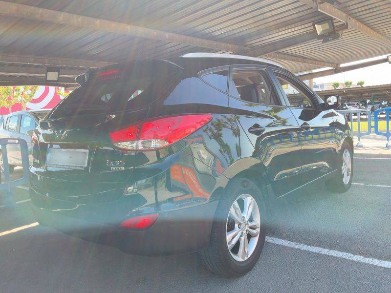 Hyundai ix35 1.7 CRDi Comfort 2WD 2011 – снимка 8