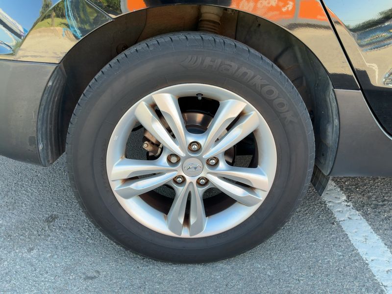 Hyundai ix35 1.7 CRDi Comfort 2WD 2011 – снимка 9