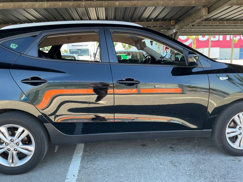 Hyundai ix35 1.7 CRDi Comfort 2WD 2011 – снимка 10