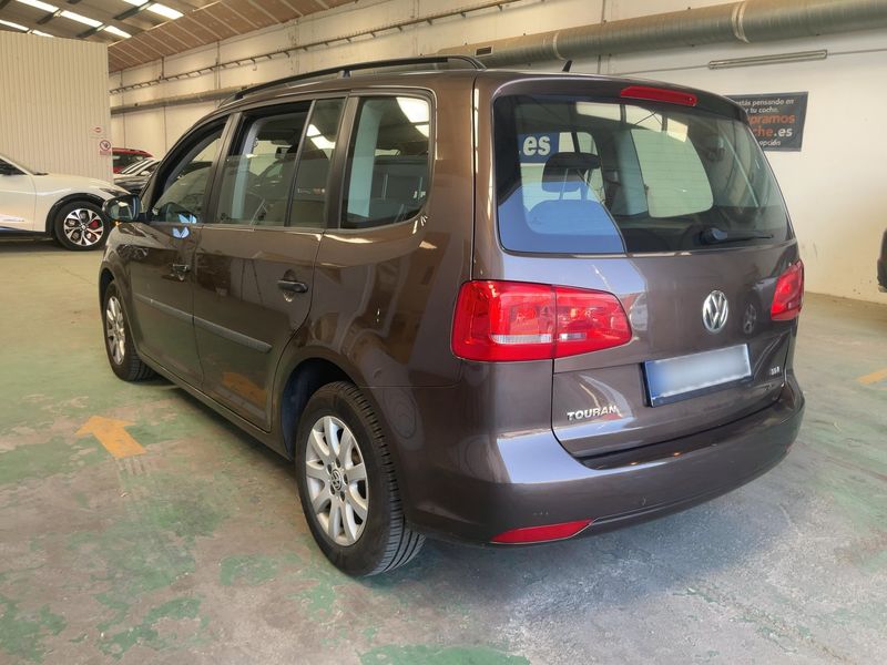 Volkswagen Touran 1.6 TDI Trendline 2013 – снимка 6