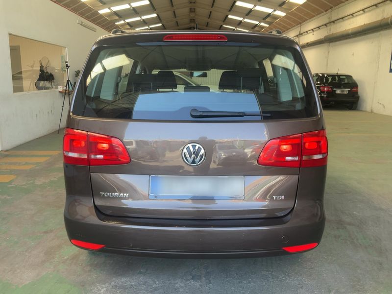 Volkswagen Touran 1.6 TDI Trendline 2013 – снимка 7
