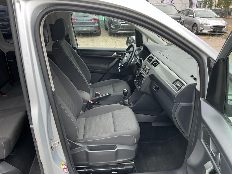 Volkswagen Caddy 2.0 TDI Trendline BlueMotion Tech 2018 – снимка 16
