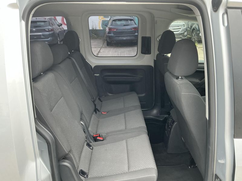 Volkswagen Caddy 2.0 TDI Trendline BlueMotion Tech 2018 – снимка 19