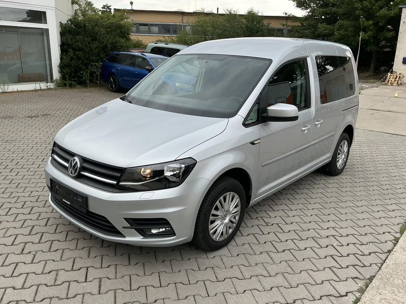 Volkswagen Caddy 2.0 TDI Trendline BlueMotion Tech 2018 – снимка 2