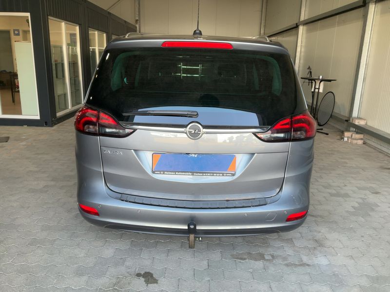 Opel Zafira Tourer 2.0 CDTI Innovation 2019 – снимка 7