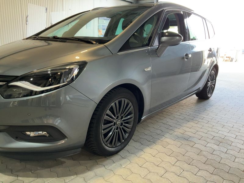 Opel Zafira Tourer 2.0 CDTI Innovation 2019 – снимка 2