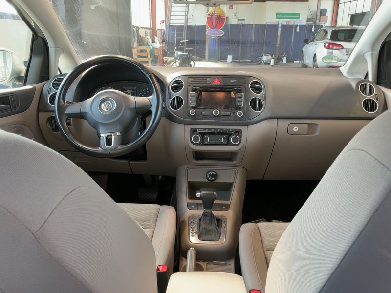 Volkswagen Golf VI Plus 1.4 TSI Comfortline 2009 – снимка 17