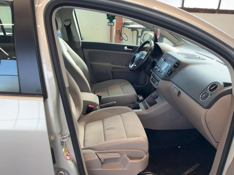 Volkswagen Golf VI Plus 1.4 TSI Comfortline 2009 – снимка 16