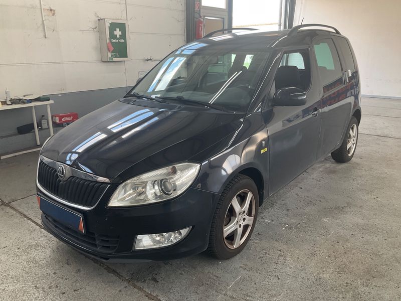 Skoda Roomster 1.6 TDI Fresh 2013 – снимка 1