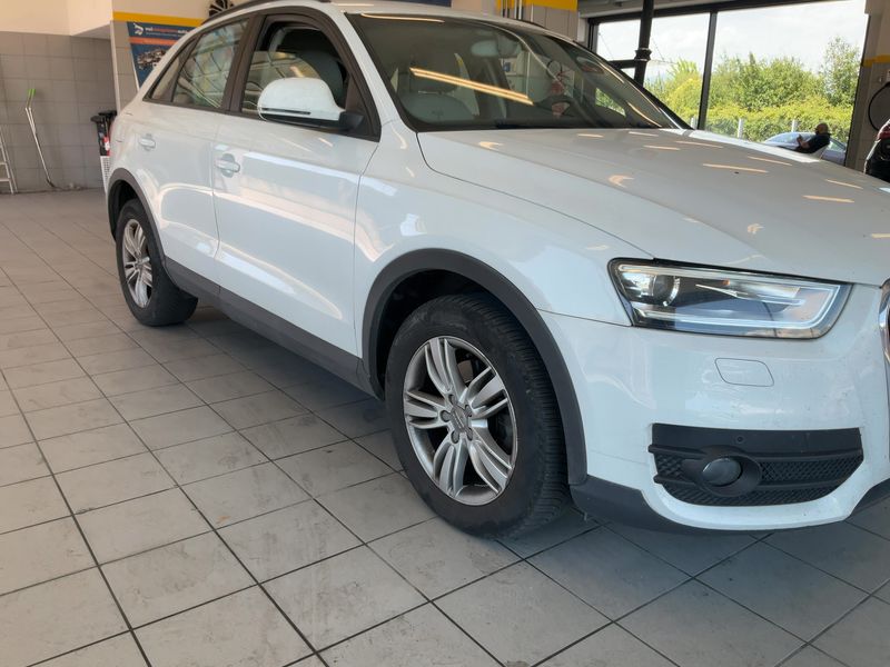 Audi Q3 2.0 TDI quattro 2013 – снимка 12