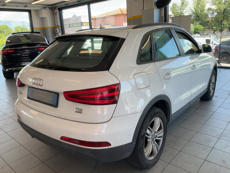Audi Q3 2.0 TDI quattro 2013 – снимка 8