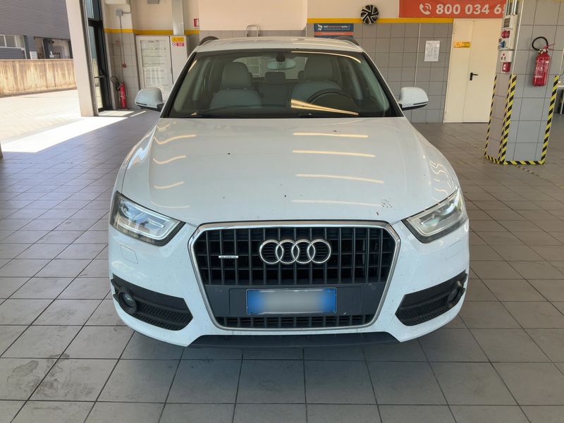 Audi Q3 2.0 TDI quattro 2013 – снимка 14