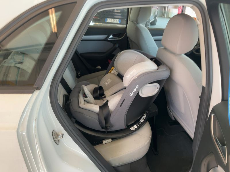 Audi Q3 2.0 TDI quattro 2013 – снимка 19