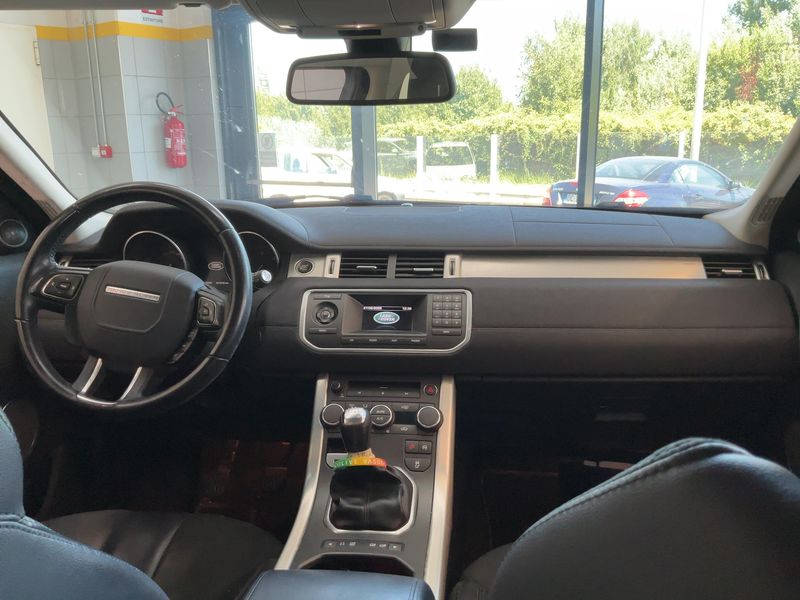 Land Rover Evoque 2.2 Td4 Pure 2014 – снимка 17