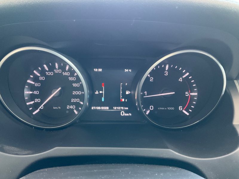Land Rover Evoque 2.2 Td4 Pure 2014 – снимка 18