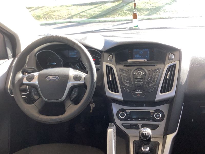 Ford Focus 1.6 TDCi Trend 2012 – снимка 17