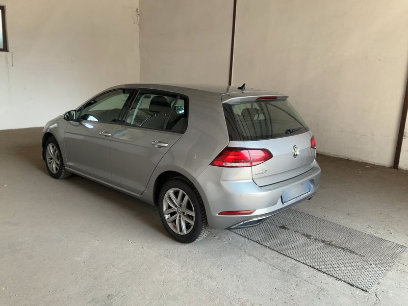 Volkswagen Golf VII 1.6 TDI Business BlueMotion Tech 2017 – снимка 6