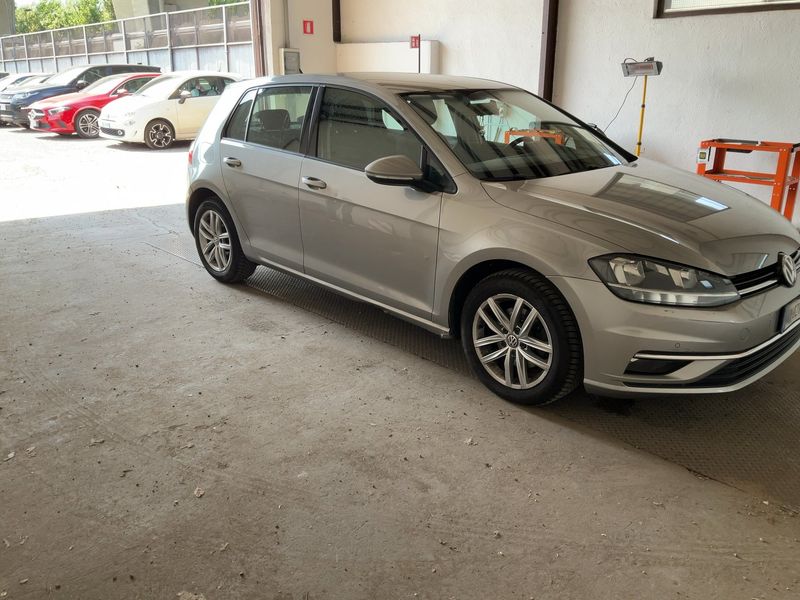Volkswagen Golf VII 1.6 TDI Business BlueMotion Tech 2017 – снимка на щета 12
