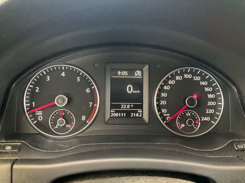 Volkswagen Golf VI Plus 1.2 TSI Team BlueMotion Tech 2010 – снимка 4