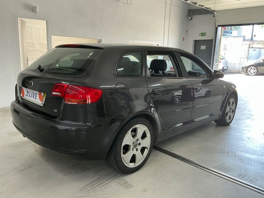 Audi A3 Sportback 1.6 FSI Ambition 2004 – снимка 2