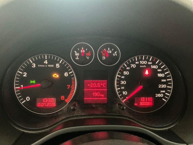 Audi A3 Sportback 1.6 FSI Ambition 2004 – снимка 4