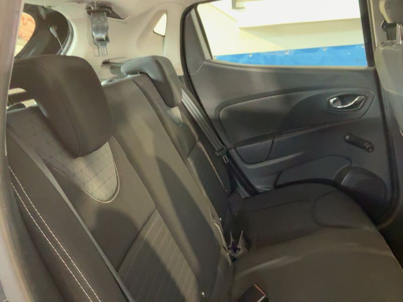 Renault Clio 0.9 Energy Dynamique 2013 – снимка 19
