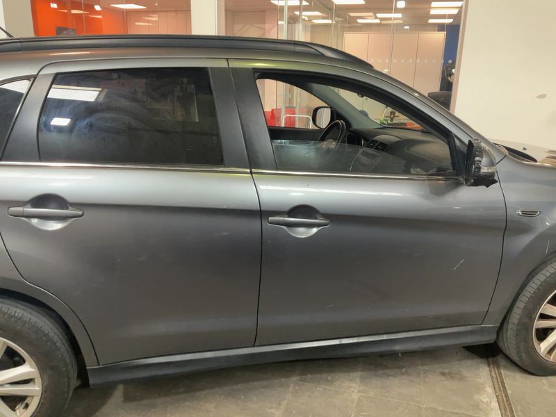 Mitsubishi ASX 1.8 DI-D Intense 2WD 2012 – снимка 10