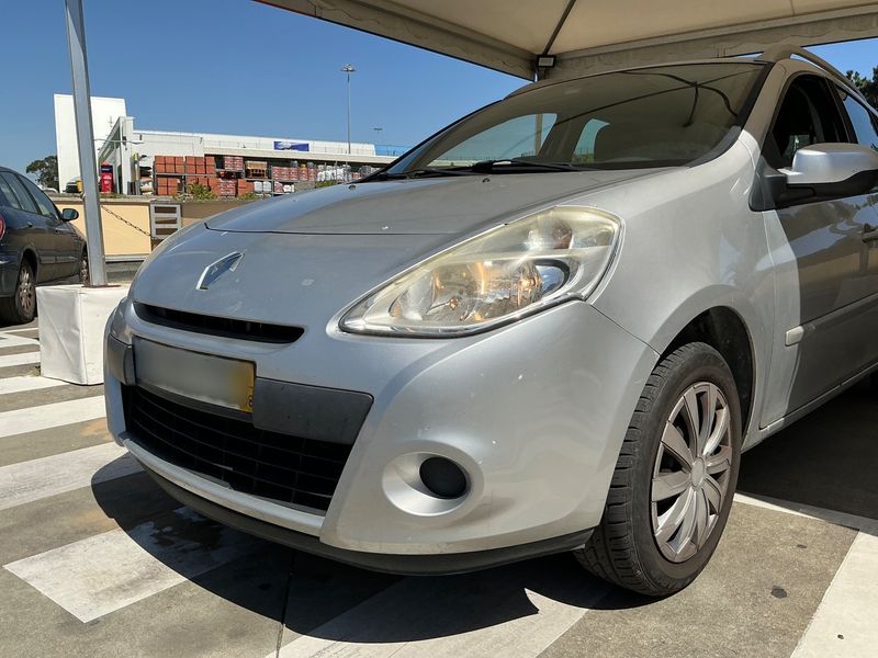 Renault Clio 1.5 dCi Expression 2011 – снимка 2