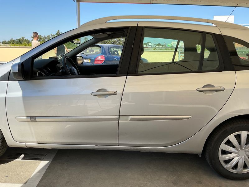 Renault Clio 1.5 dCi Expression 2011 – снимка 4