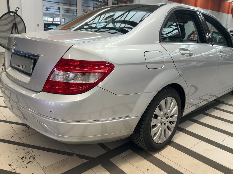 Mercedes-Benz C-Klasse C 200 CGI BlueEfficiency Elegance 2010 – снимка 8