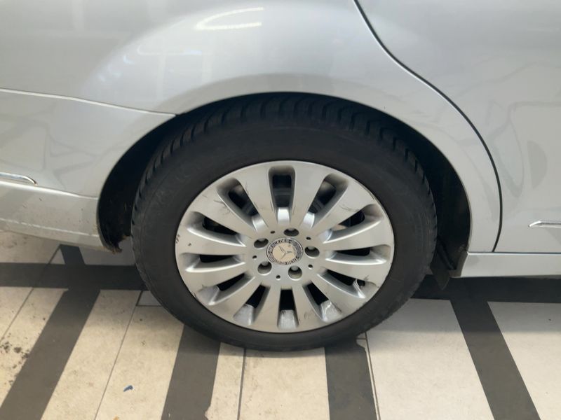 Mercedes-Benz C-Klasse C 200 CGI BlueEfficiency Elegance 2010 – снимка 9