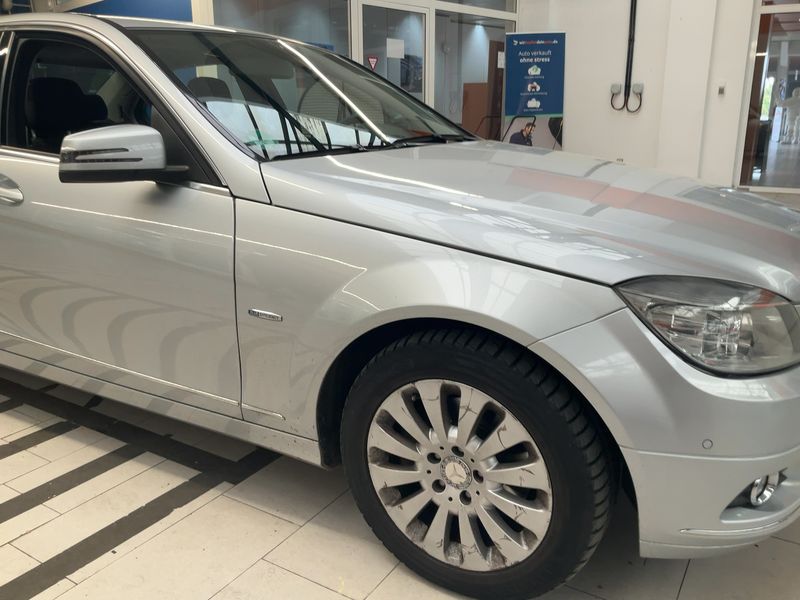 Mercedes-Benz C-Klasse C 200 CGI BlueEfficiency Elegance 2010 – снимка 12