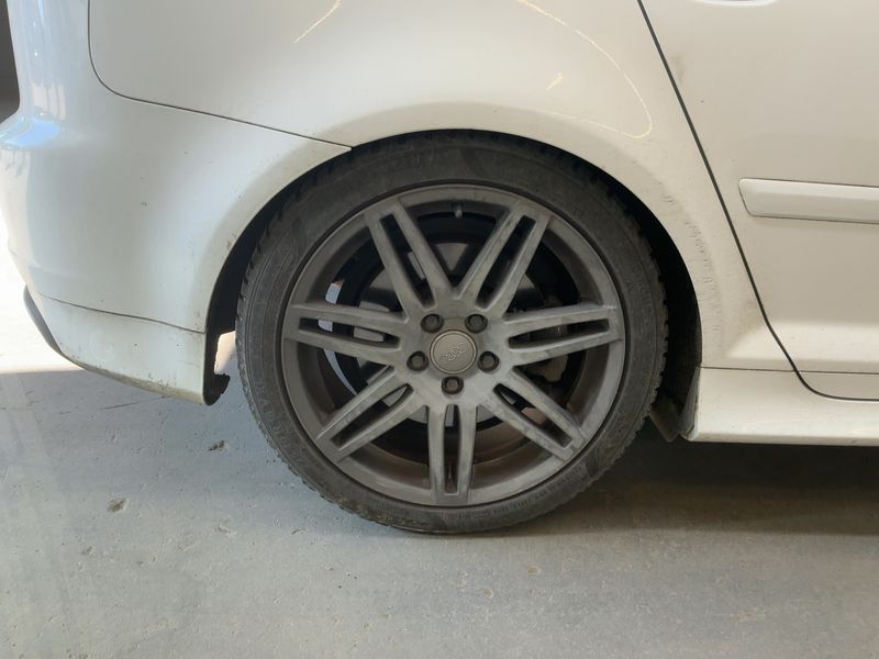Audi S3 Sportback 2.0 TFSI quattro 2010 – снимка 9