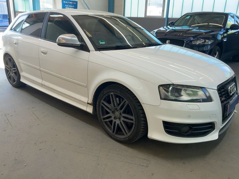 Audi S3 Sportback 2.0 TFSI quattro 2010 – снимка 12