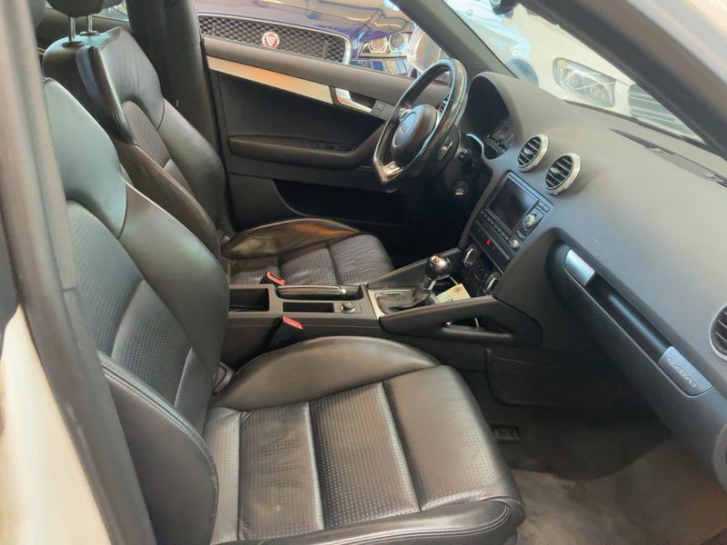 Audi S3 Sportback 2.0 TFSI quattro 2010 – снимка 17
