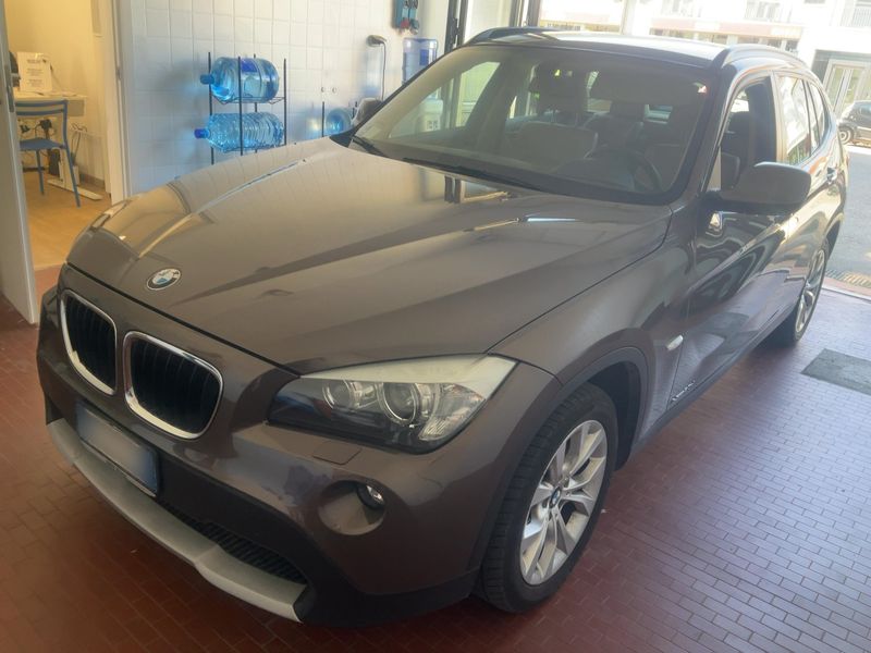 BMW X1 xDrive 20d 2010 – снимка 2