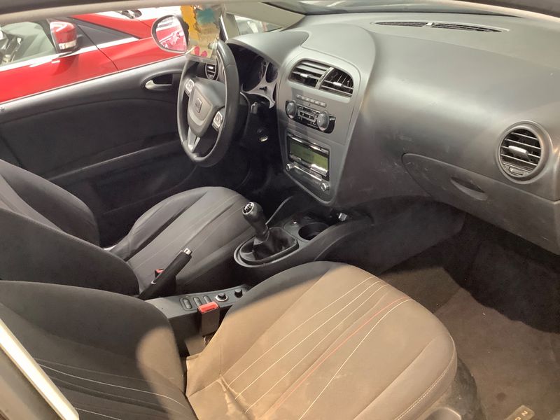 Seat Leon 1.2 TSI Reference Copa Ecomotive 2012 – снимка 3