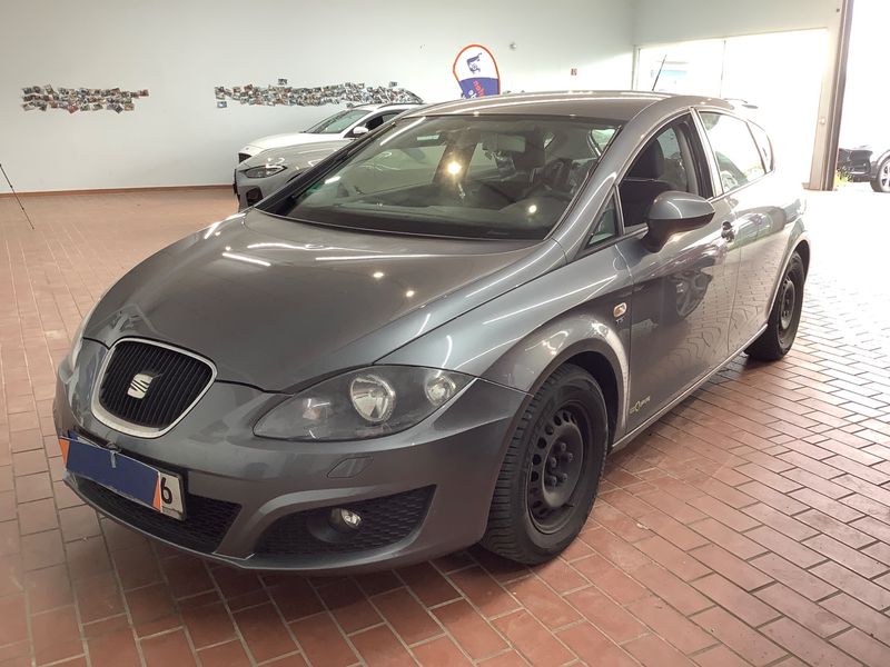 Seat Leon 1.2 TSI Reference Copa Ecomotive 2012 – снимка 1