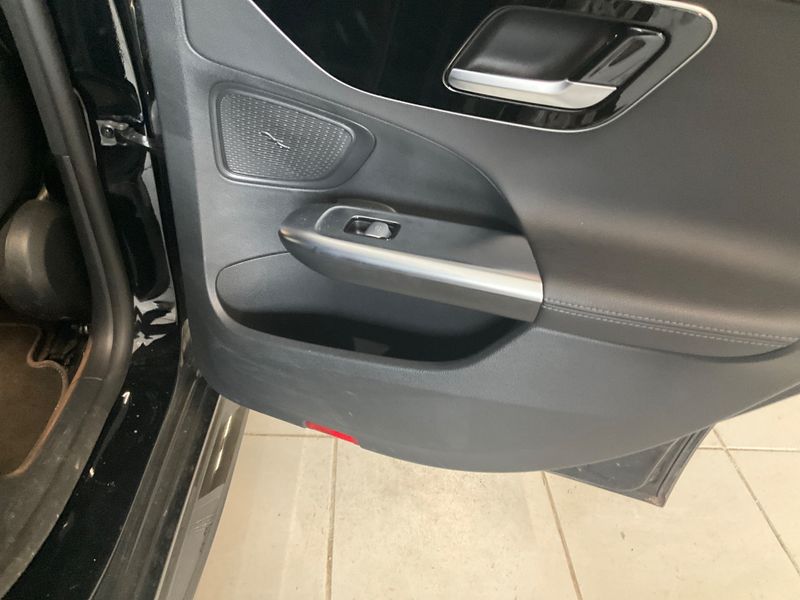 Mercedes-Benz C-Klasse C 220 d Mild-Hybrid T AMG Line 2021 – снимка 25