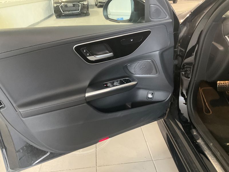 Mercedes-Benz C-Klasse C 220 d Mild-Hybrid T AMG Line 2021 – снимка 23