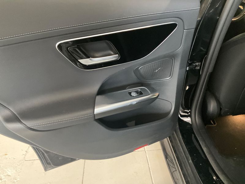 Mercedes-Benz C-Klasse C 220 d Mild-Hybrid T AMG Line 2021 – снимка 27