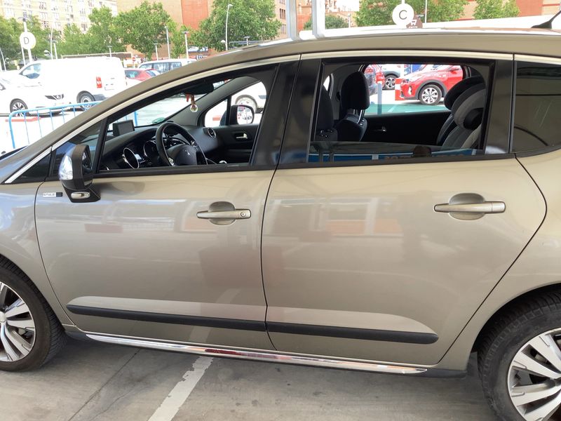 Peugeot 3008 1.6 Blue-HDi Style 2016 – снимка 4