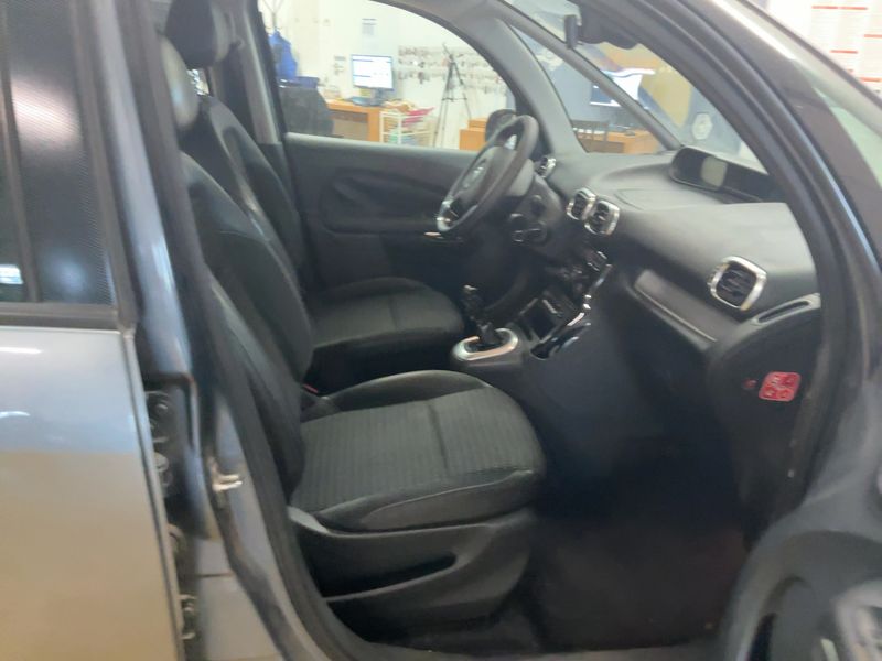 Citroen C3 Picasso 1.6 HDi Exclusive 2010 – снимка 16
