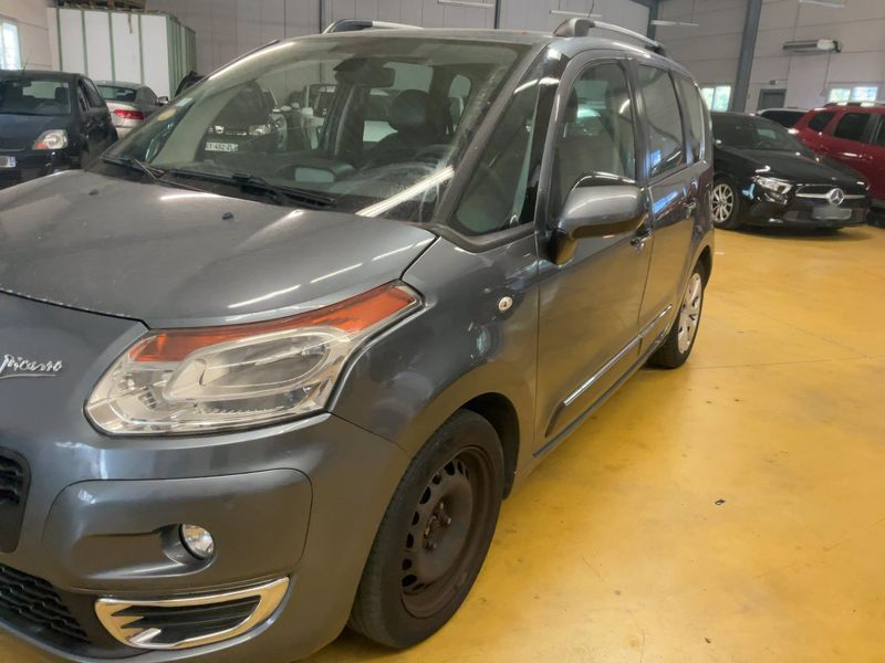 Citroen C3 Picasso 1.6 HDi Exclusive 2010 – снимка 2